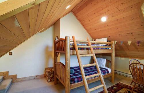 Beartooth Lodge with Hot Tub and Stuart Falls Views - Foto 47