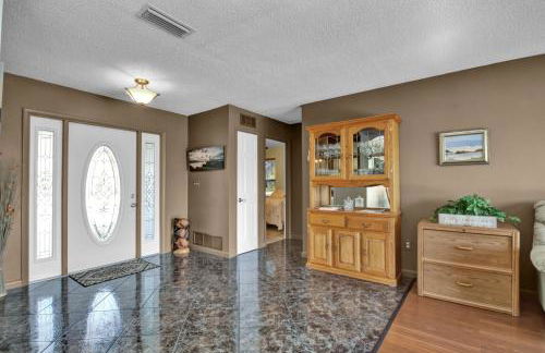 Pet Friendly Canal Front 3-Bedroom Grand Villa with Pool, Linai and Dock - Foto 17