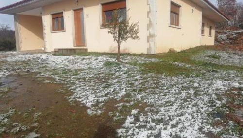 Casa da Fonte em Prada, Vinhais - Foto 3