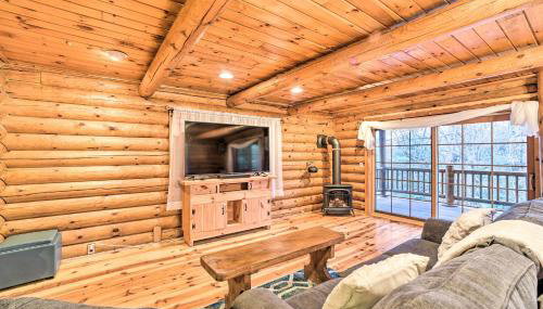 Spacious Cabin with Decks Near Saratoga Springs - Foto 4