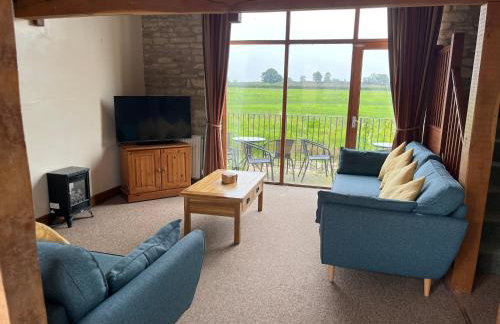 Thames Cottage, Old Mill Farm, Cotswold Water Park - Foto 1