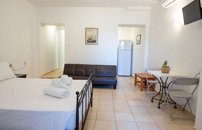 Hotel Polydoros - Photo 10