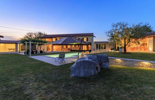 Villa Viscum in Central Istria for 8 persons with large garden - pet friendly - Foto 13