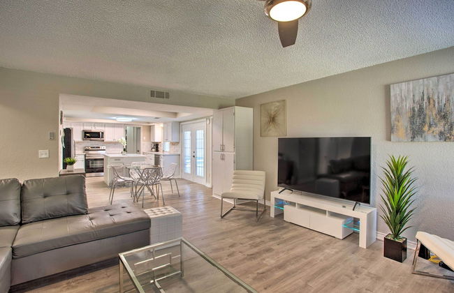 11 Mi to Holiday at Arboretum! Home with Hot Tub - Foto 19