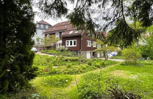 Liebevoll eingerichtetes Ferienhaus mit großem Garten - Foto 17