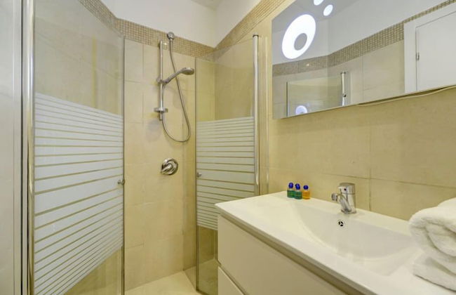 TLVSublet Hayarkon - Foto 52