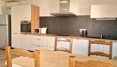 Maison proche Plage Clim Terrasse Parking - Foto 4, stove