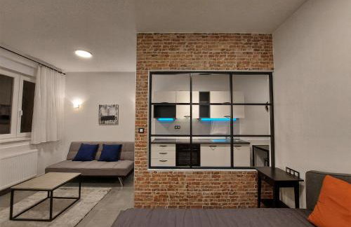 Apartments Square - Photo 18