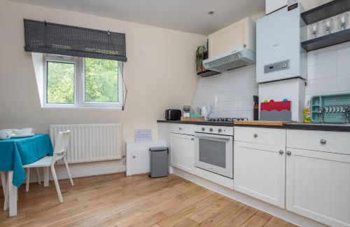 3-bedroom flat for 4, excellent transport connections - Foto 23