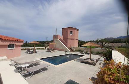 Georgioupoli Studio 2 with a pool and lake views - Foto 29