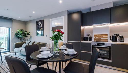 2 Bedroom Apartment Leeds City Centre - Free Parking - Foto 3