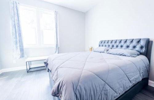 Perfect 6BR Stay Near Niagara Falls & Attractions - Foto 11