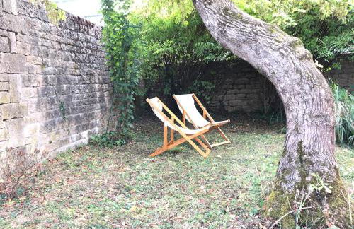 La Maison de la Douce Heure, 4 appartements climatisés avec jardin au centre ville proche des Thermes - Foto 52