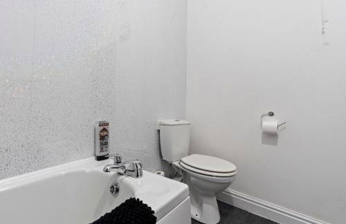 Mariah Flat - 2 Bedroom getaway in Pontypool - Photo 25