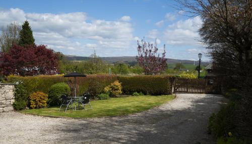 Manor Farm Barn Cottage - Photo 2