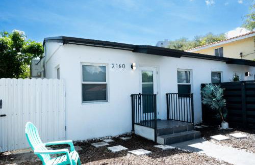 Central Getaway in Little Havana Near Airport, Wynwood, Calle 8 Brickell, Coral Gables and more , Fenced parking - Foto 29