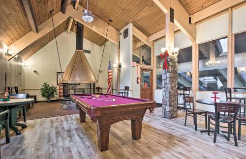 Hot Tub, Game Room! Poconos Home 22 Mi to Slopes - Foto 41