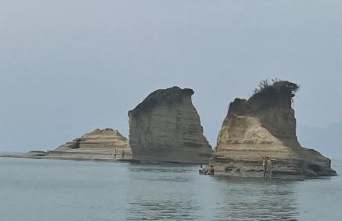 Beautiful nearby beach house with garden, private pool and large yard - Foto 68