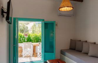 Xerolithia Guesthouse - Photo 42