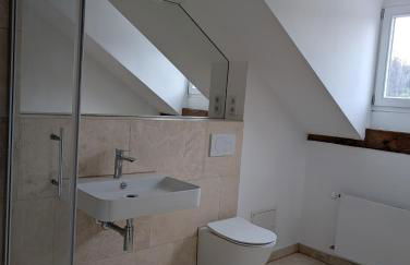 Winzervilla Kammerhof - 3x stilvolle & geräumige FeWos mit Moselblick, 2-12 Gäste buchbar, direkt am Moselradweg - Foto 13