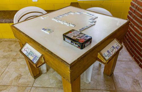 Piscina, jardim, área gourmet e vista arborizada - Foto 54