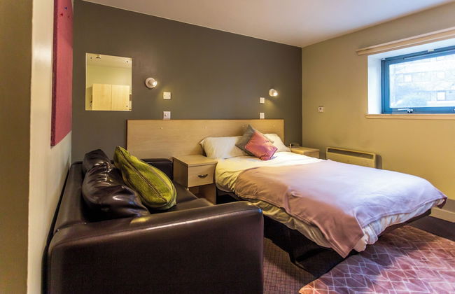 Student Only Pittodrie Street - Foto 4