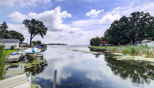 NEW! Lake Winnebago Waterfront Retreat - Foto 4