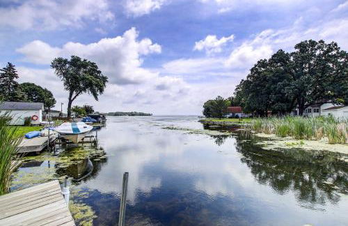 NEW! Lake Winnebago Waterfront Retreat - Foto 4