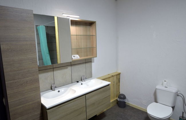 Superb House for Family Group with Swimming Pool, Sauna, Hot Tub, Billiards - Foto 21