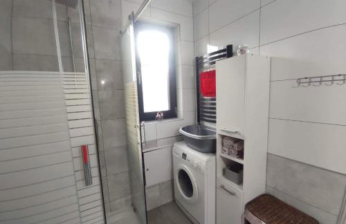 Mazury Dom Oskar nad jeziorem Sasek Wielki z jakuzzi - Foto 48