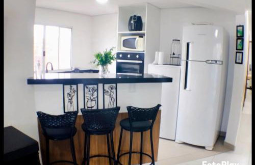 Guarujá tombo apto 150 metros da praia 2 vagas - Foto 2