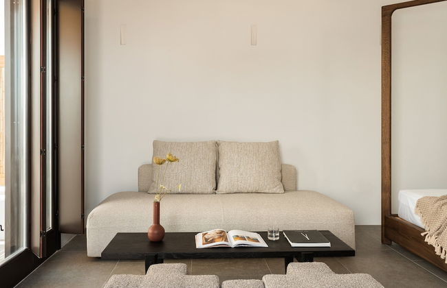 Casa Del Mar Mykonos Seaside Resort - Photo 12