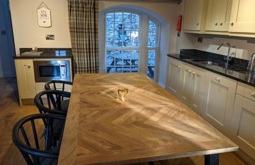 The Saddle Room - Photo 17