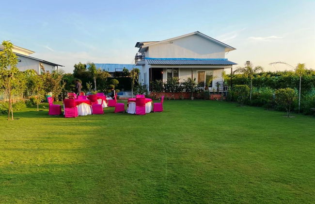 GoBravo 72 - 3BHK Farm with Pool & Garden Sec150 Noida - Photo 18