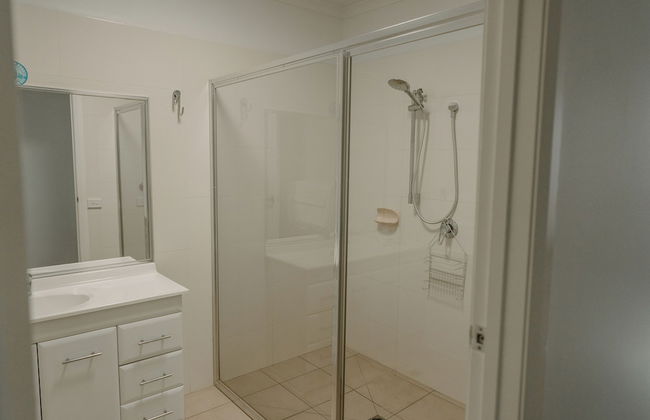 Lake Mulwala Boatel - Photo 23