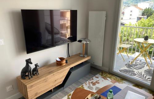 Appart T2 avec parking, loggia, vue Puy de Dôme - Foto 8