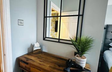 3 West End Boutique Apartment - Photo 16