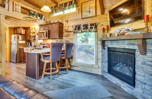 7 Mi to Lake Lure Mill Spring Cabin with Hot Tub - Foto 6