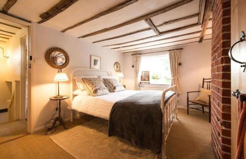 Spadgers, a flax workers cottage next to fields in a Medieval Village - Foto 10