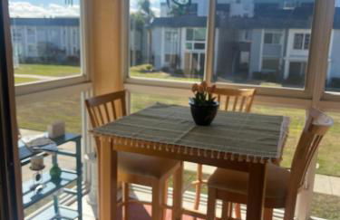 Gorgeous 2 Bedroom Waterfront Condo - Foto 35