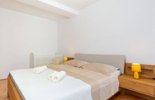 Kuća za odmor s bazenom Emma - Foto 28