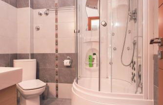 AIWA Διαμέρισμα 130τμ 1ου ορόφου σε διώροφη οικία - Foto 23