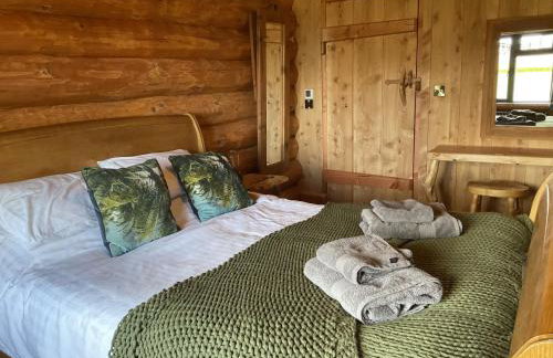 Rowan - Tedstone Log Cabins - Foto 10