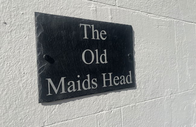 Stylish Historic Apartment - Sleeps 3 & Parking - Foto 12