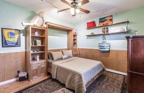 Tropical Oasis with Heated Pool - Photo 24