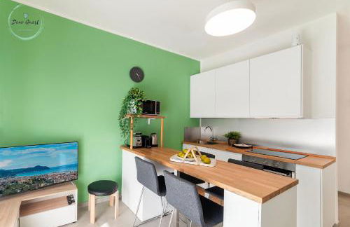 Marina Verde - Photo 1