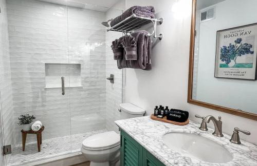 Bright & Cozy Basement Retreat - Foto 5