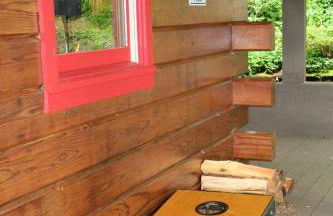 Rustic-Modern Log Cabin Getaway: Family-Friendly, Quiet Ranch, Wildlife at Your Door in Clyde, North Carolina - Foto 13