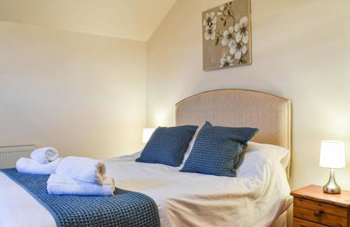 Priory Barn - Photo 15