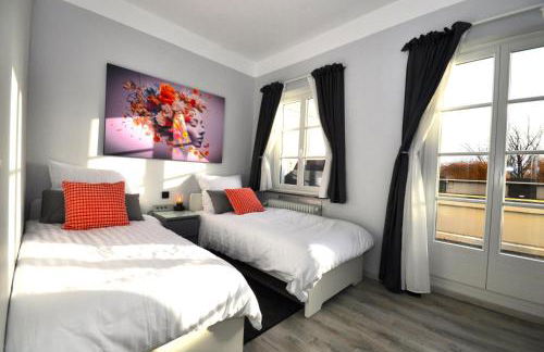 Zentral, am Park mit Parkplatz - Foto 18